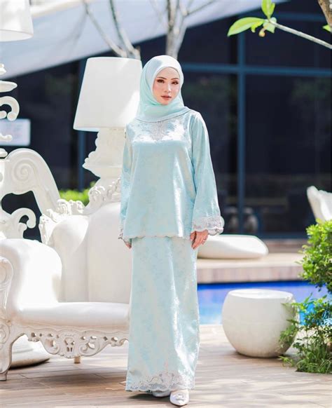 Vellisa Kurung Hijabista Hub Women S Fashion Muslimah Fashion Baju