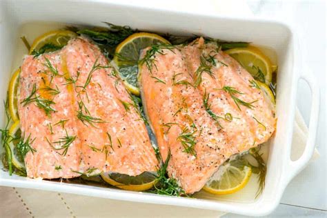 Perfectly Baked Salmon Recipe With Lemon And Dill