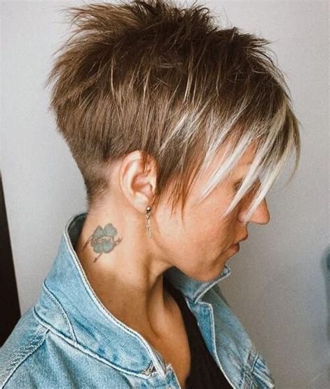 Pin By Tami Blackburn On Hair Short Hair Styles Short Hair Haircuts