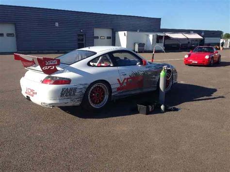 A vendre Porsche 996 GT3 CUP pièces et voitures de course à vendre