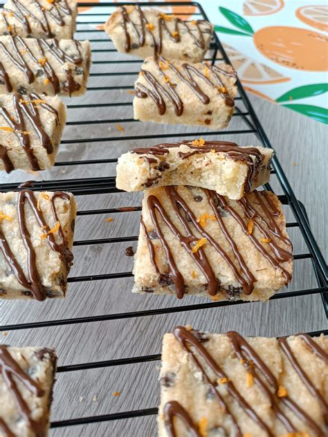 Chocolate Orange Shortbread Bars The Food Flamingo