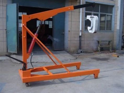 Orange 0 20 Feet Portable Floor Cranes At Rs 50000 In Ahmedabad ID