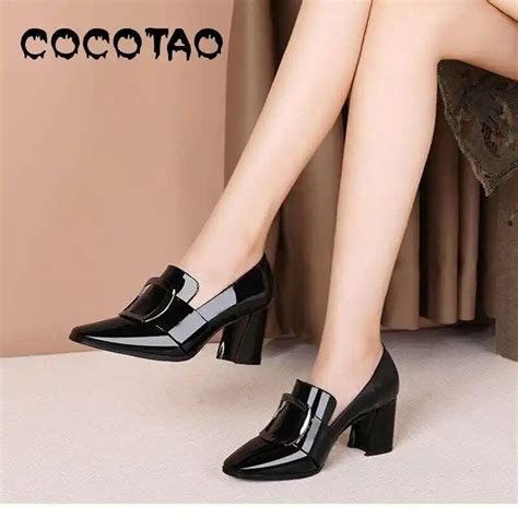 Venta Zapatos De Mujer Punta Cuadrada En Stock