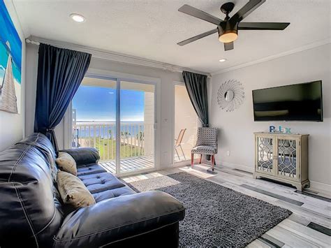 8 Best Beachfront Airbnb Vacation Rentals In Tampa, Florida | Trip101