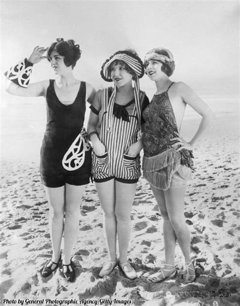 31 Interesting Vintage Photos Of Fashionable Girls In Their Swimsuits In The 1920s And 1930s