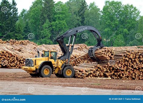 Volvo L180F HL Log Loader Lifting Logs Editorial Stock Image Image Of