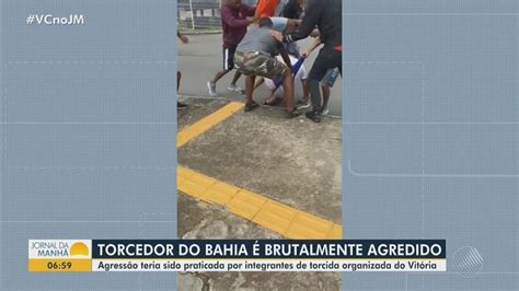 VÍDEO Torcedor do Esporte Clube Bahia é espancado socos e chutes