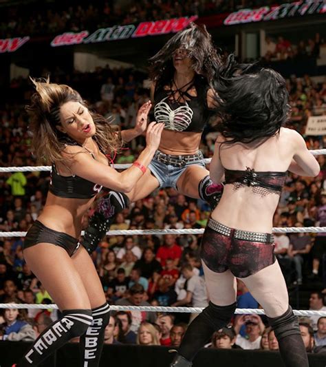 Night of Champions 2014: Paige vs Nikki Bella vs AJ Lee (Divas Championship) Aj Lee, Nikki Bella ...