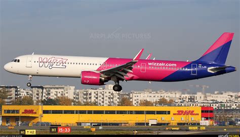 HA LZE Wizz Air Airbus A321 NEO At Warsaw Frederic Chopin Photo