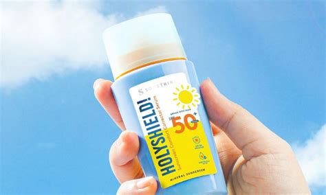 yuk intip rangkaian sunscreen somethinc  lindungi kulit kamu