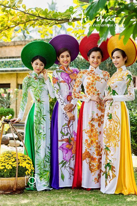 348 best Ao dai images on Pinterest | Vietnamese dress, Ao dai and ...