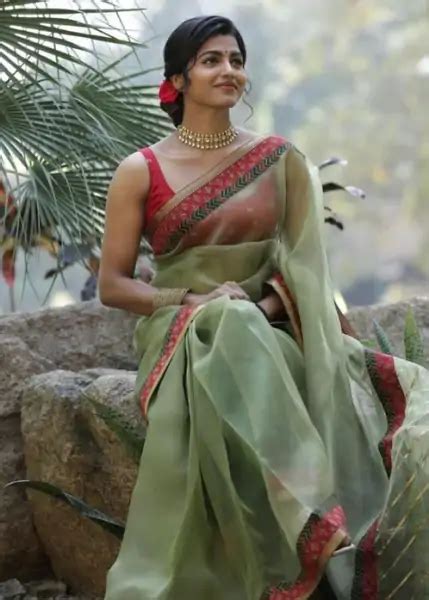 Sai Dhanshika Top Hot Pics And Photo