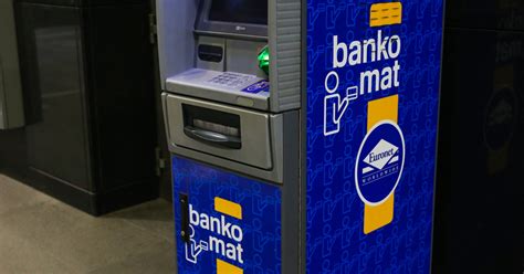 Jak wypłacić z bankomatu Euronet więcej niż 800 zł Jest na to sposób