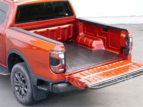 Aeroklas Rubber Cargo Mat Ford Ranger Vw Amarok Double Cab