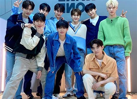 Belum Resmi Debut Harga Photocard Zerobaseone Sudah Tembus Rp Juta