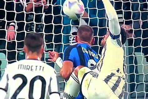 Moviola Juventus Inter Perché è Giusto Annullare Il Gol Di Danilo Per