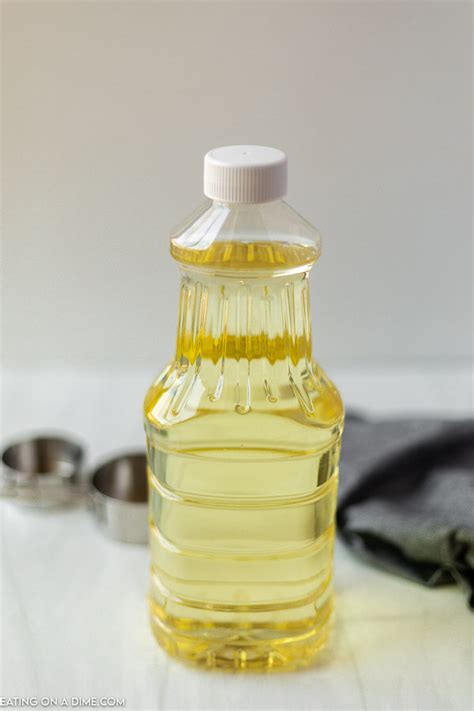 The Best Vegetable Oil Substitute Eating On A Dime