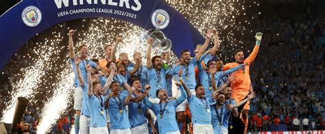 Manchester City Une Belle F Te Dans Le Vestiaire Apr S Le Sacre Europ En