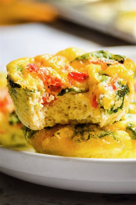 Roasted Red Pepper And Spinach Egg Cups Kay S Clean Eats