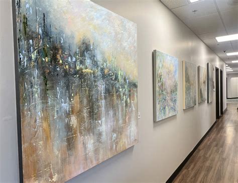 Vanessa Sharp Multon Maxwell Clinic Showcases Local Artist