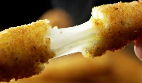 Applebee's Appetizer Deal - Order 50¢ Mozzarella Sticks Near You