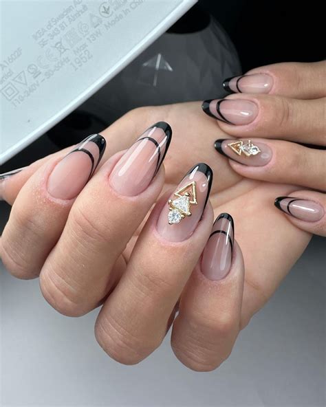55 ideias de unhas nude e tutorias do básico ao ousado