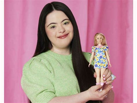 Ellie Goldstein E La Barbie Con La Sindrome Di Down Donna Moderna