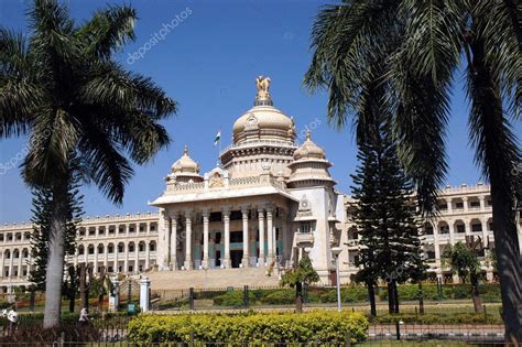 Vidhana Soudha — Stock Photo © ARTEKI #1271233