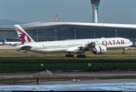 A Beq Qatar Airways Boeing Dzer Photo By Cwong Id