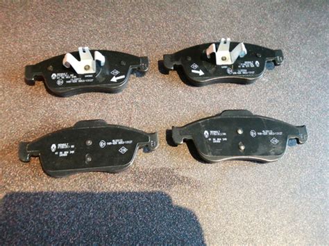 Pad kit-disc brake, front Nissan Juke F16 41060-00Q1L Original. | Brake ...