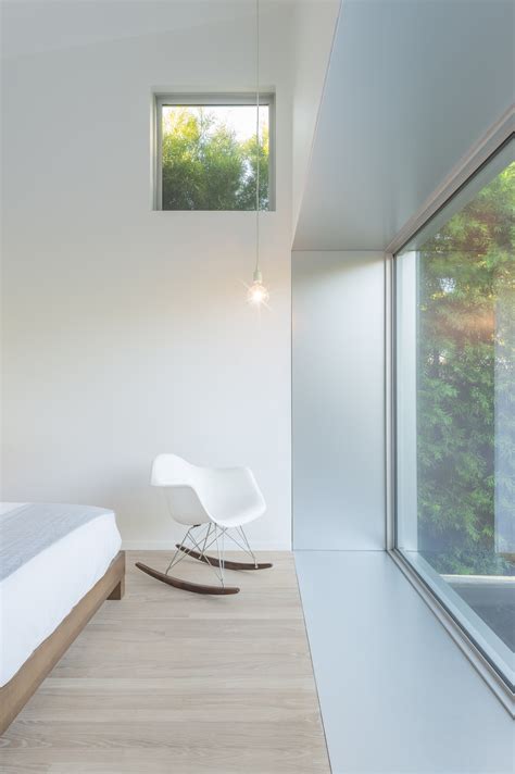 Galeria de Casa Rear Window / Edward Ogosta Architecture - 15