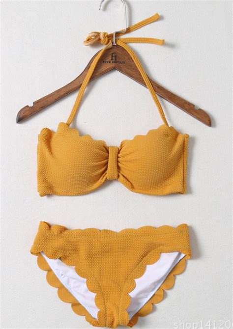 Fashion Halter Knot Scalloped Bow Two Piece Bikini On Luulla