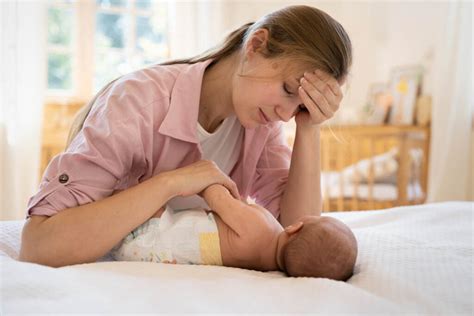 Postpartum Joint Pain Why It Happens And Tips For New Moms