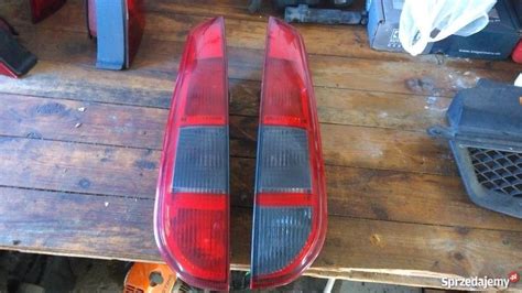 Ford Focus Mk2 Kombi Lampy Tylne Ostrowice Sprzedajemy Pl