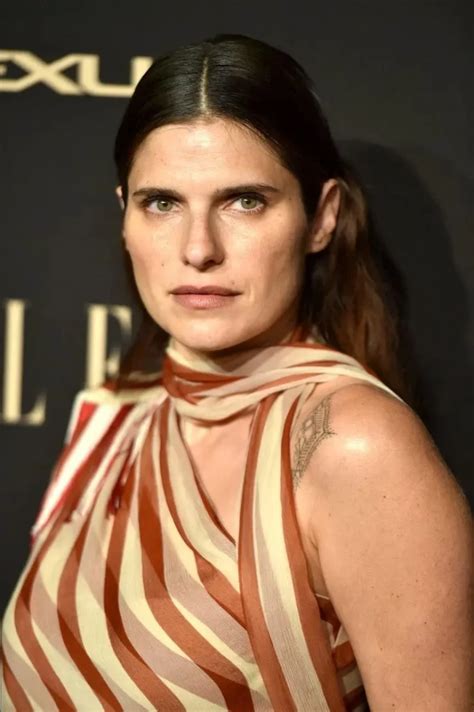 50 Lake Bell Bikini Pictures Hot Sexy Woophy