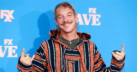 Is Diplo Gay Dj Gives Shamelessly Cryptic Answer Meaww