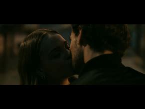 RED FLAGS NUDE SCENES AZNude