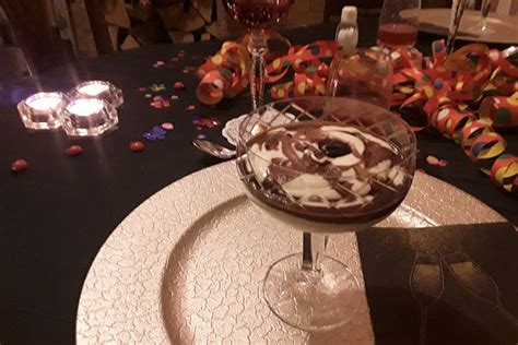 Weiße Mousse Au Chocolat Mit Eierlikör Von Lulu22 Chefkoch