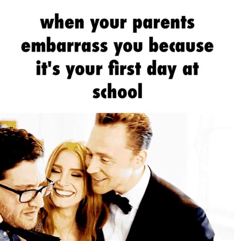 When your parents embarrass you because it s your ﬁrst day ui school