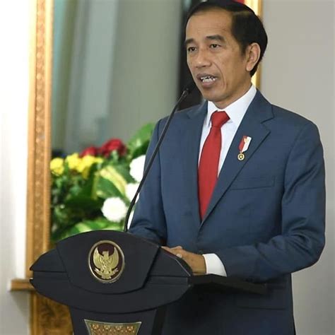 Joko Widodo Politician Wiki Bio Height Weight Net Worth Spouse