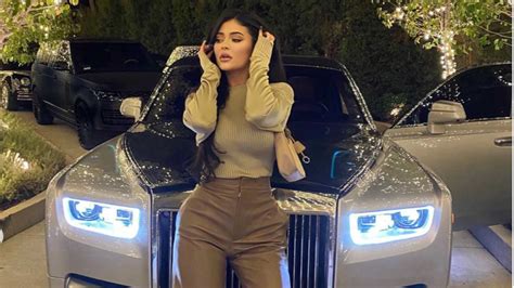 Kylie Jenner - The Icon’s Lifestyle In A Nutshell | IWMBuzz