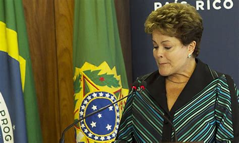 Dilma Chora Na Entrega Do Relat Rio Final Da Comiss O Nacional Da