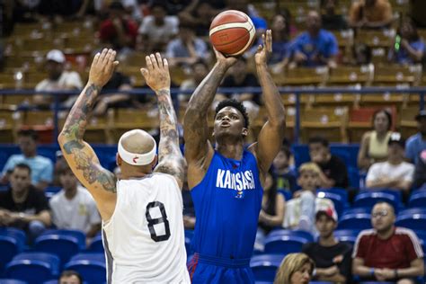 KU men’s basketball opens exhibition trip with 106-71 victory over Puerto Rico Select - KU Sports