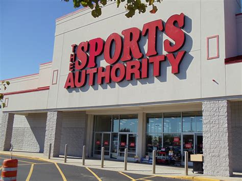 Sports Authority Re Opening On Saturday In Braintree Braintree Ma Patch