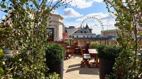 16 Best Rooftop Restaurants In London For Dinner With A View