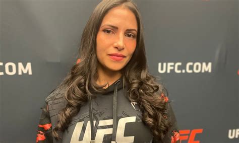 Polyana Viana credita experiência por virada de chave no UFC Ag