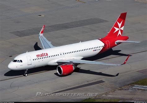 9H NEF KM Malta Airlines Airbus A320 251N Photo By Andrew Pope ID