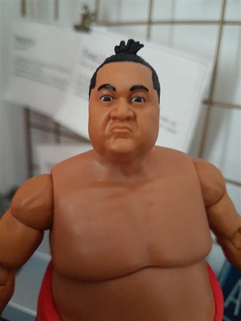 Mattel WWE Flashback Series Elite Figure Of Yokozuna Summerslam Attire