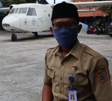 Selamat Datang Di Smk Penerbangan Bina Dhirgantara