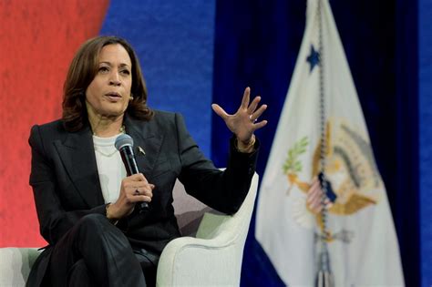 Kamala Harris hosts 'grossroots' fundraiser on Martha's Vineyard amidst ...